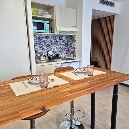 Serenite - Spacieux - Vue - Equipe * Lourdes