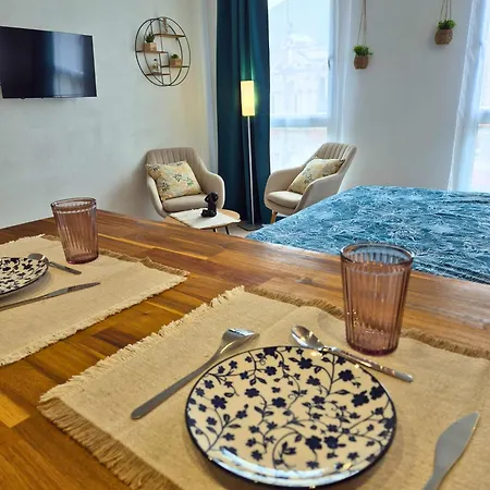 Serenite - Spacieux - Vue - Equipe لورد